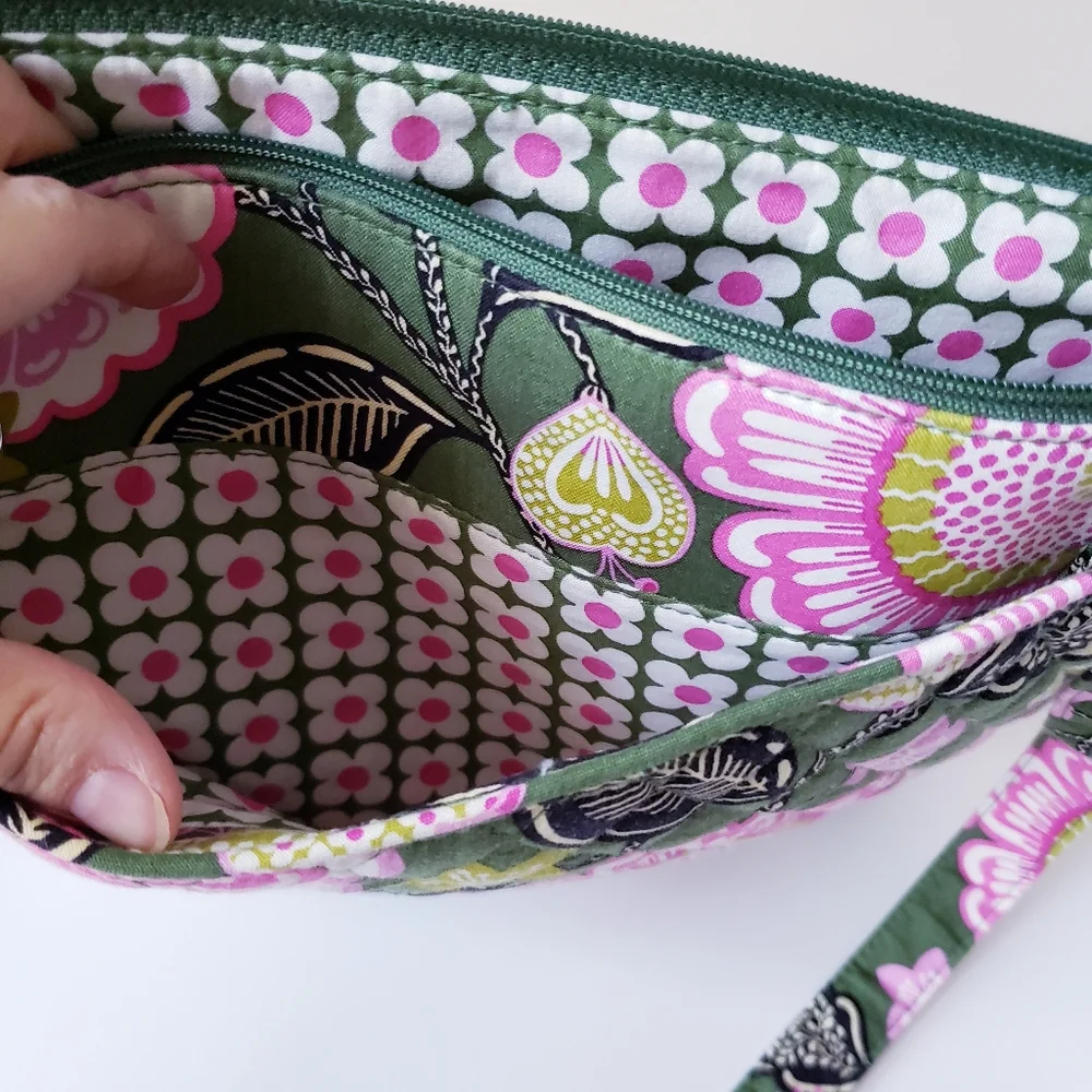 Vera Bradley Retired Olivia Pink Laptop Messenger Bag